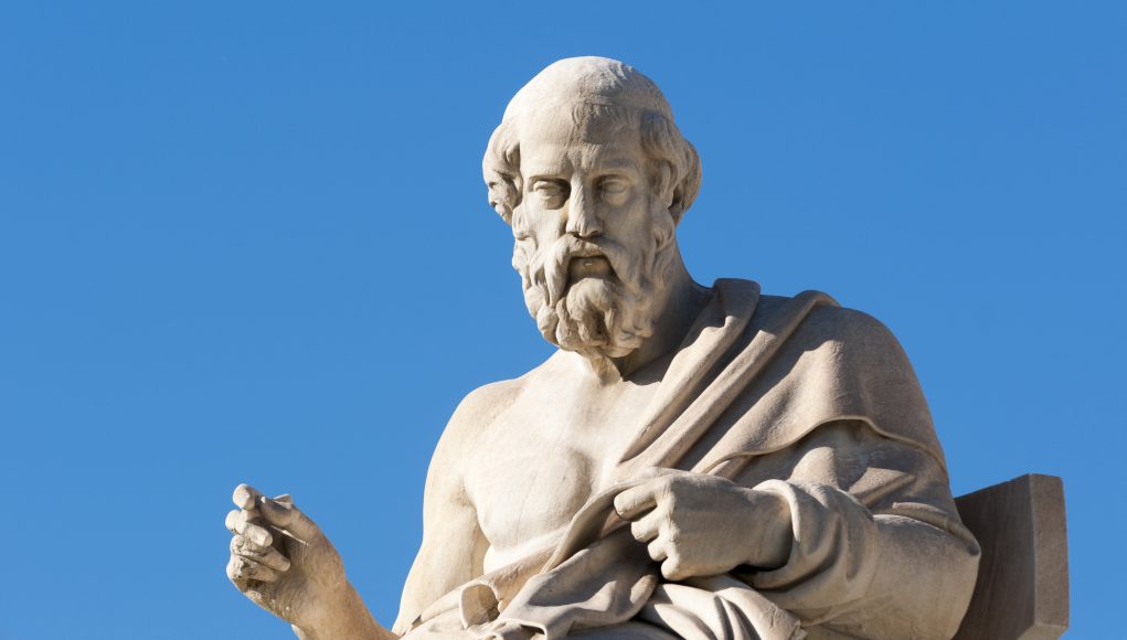 Platón: biografía del filósofo clásico autor de El Banquete